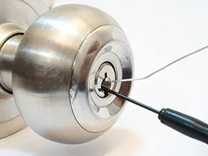 Southington CT Locksmith Store Southington, CT 860-368-0037 - key-making